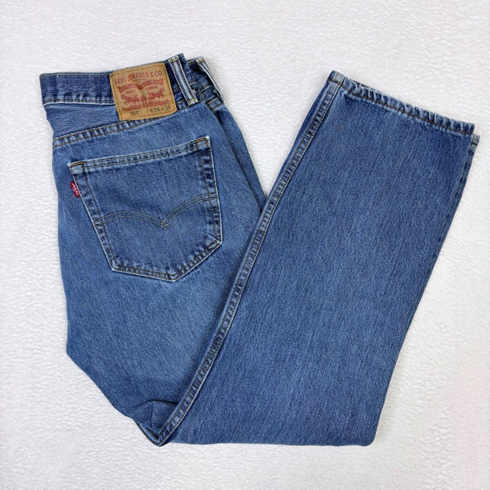 Levi Strauss 505 Jeans Mens 36x30 Measures 35x28‎ Medium Wash Straight Leg Denim